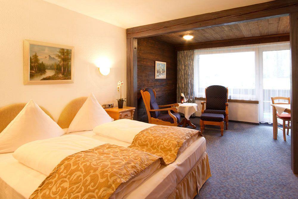 Hotel Quellenhof 로이타쉬 외부 사진