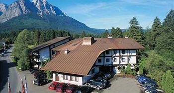 Hotel Quellenhof 로이타쉬 외부 사진